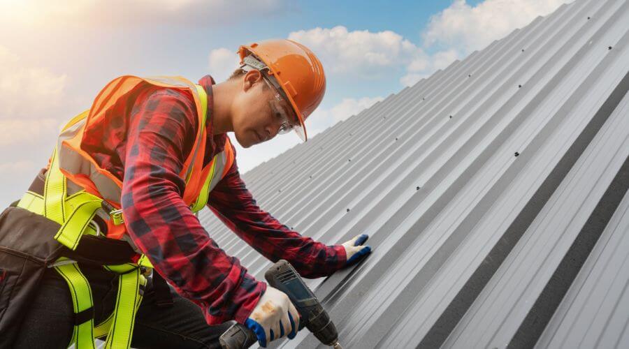 Professional Emergency Roof Repairs services in Hardyville, VA